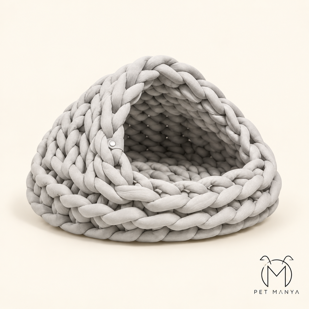 PETMANYA Super-Soft Woven Winter Pet Nest - nest bed detail view